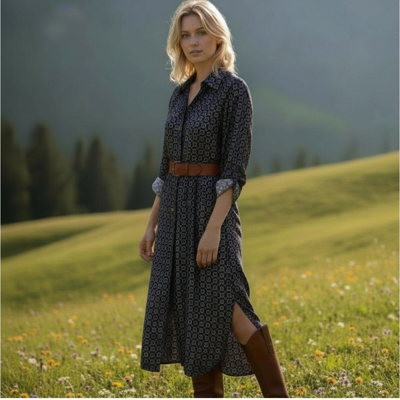 Banana Republic Satin Medallion Print Midi Dress In Navy Size Large Petite EUC - Picture 2 of 9